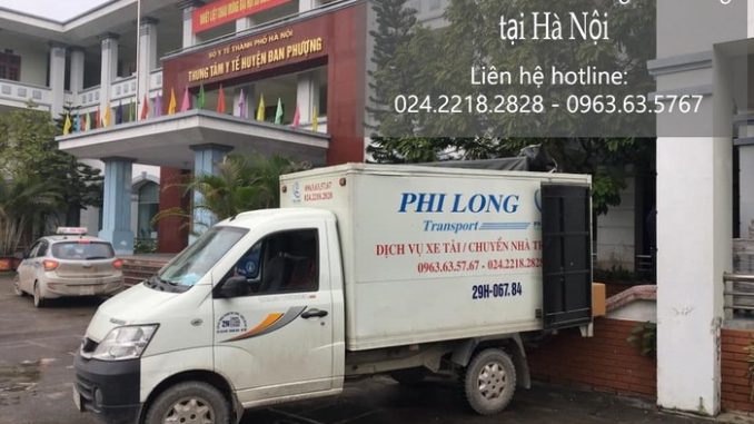Xe tải chuyển nhà tại phố Nguyễn Huy Nhuận