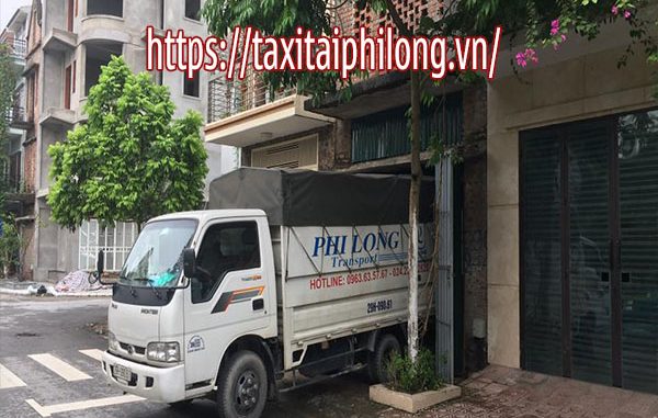 Xe tải chở hàng chất lượng Phi Long tại phố Đặng Thuỳ Trâm